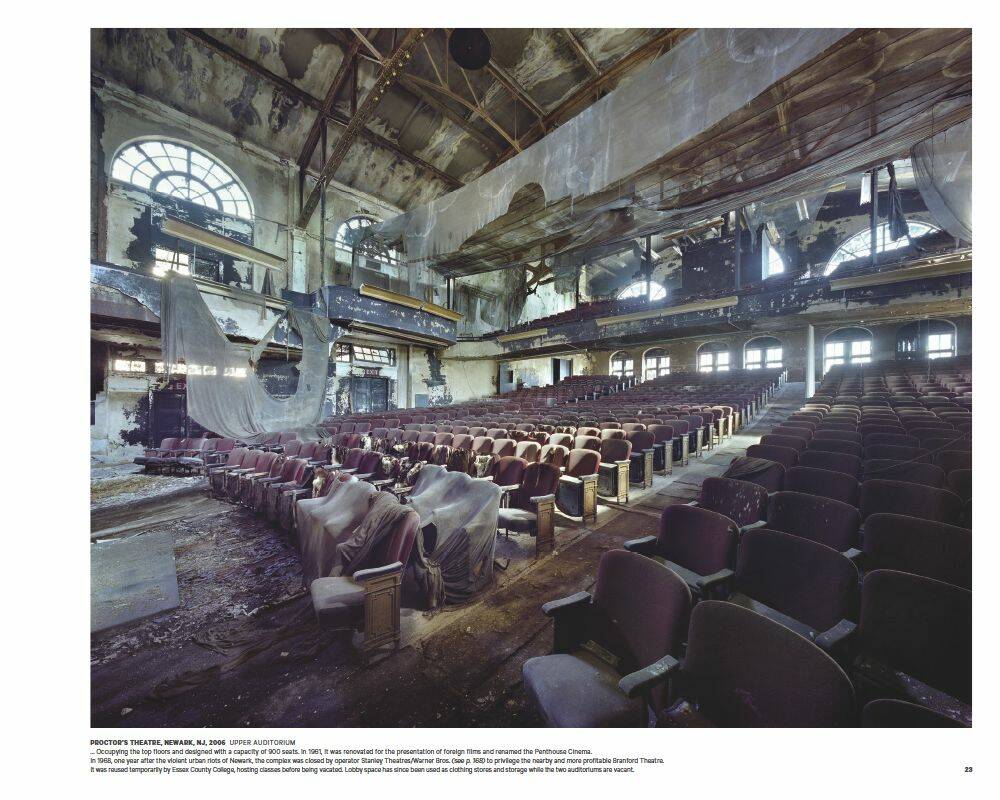 Movie Theaters - Yves Marchand, Romain Meffre