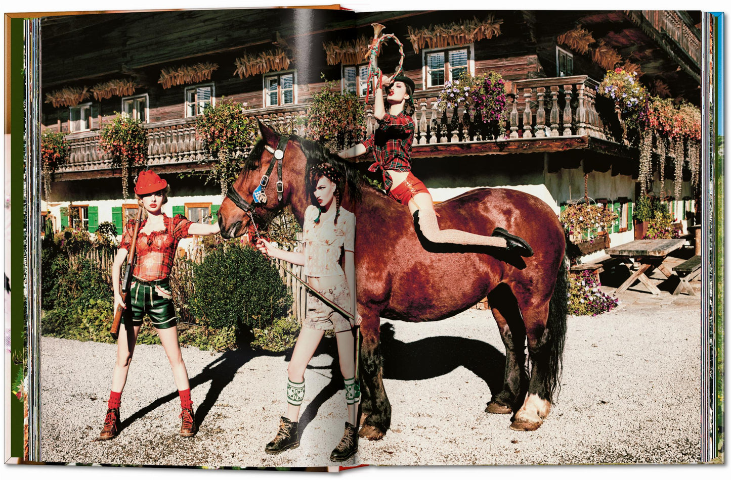 HEIMAT - Ellen von Unwerth