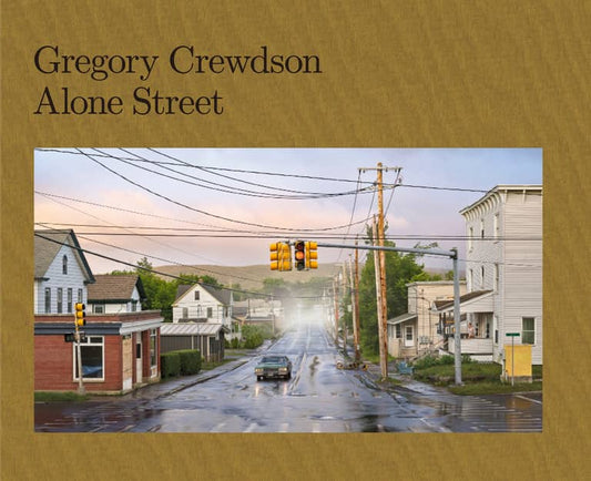 Alone street - Gregory Crewdson