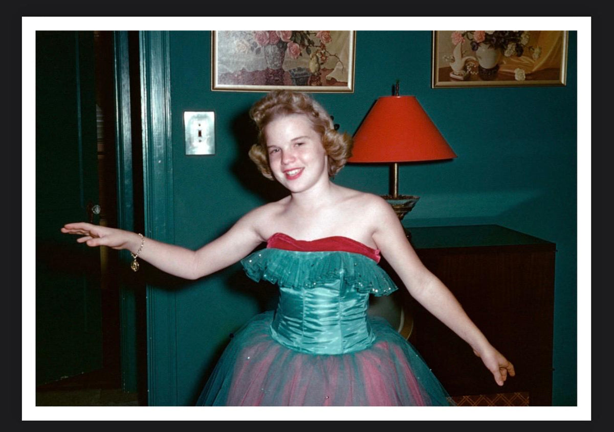 Carte postale n°4 TEENAGE DREAM  - UNE EXPOSITION PAR LEE SHULMAN AVEC THE ANONYMOUS PROJECT