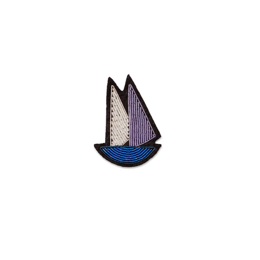 Broche régate